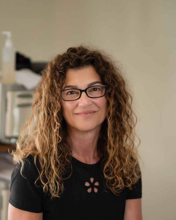 Donna Rhoades Badowski